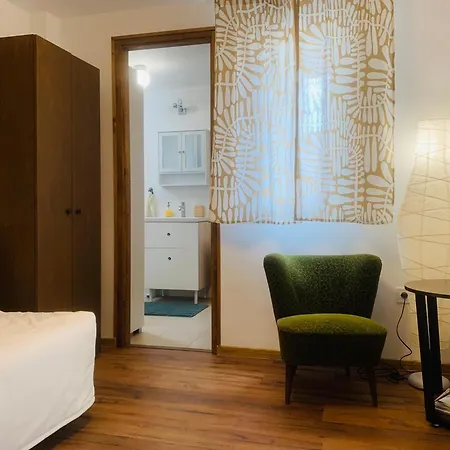 Dever Апартаменты Гардонь